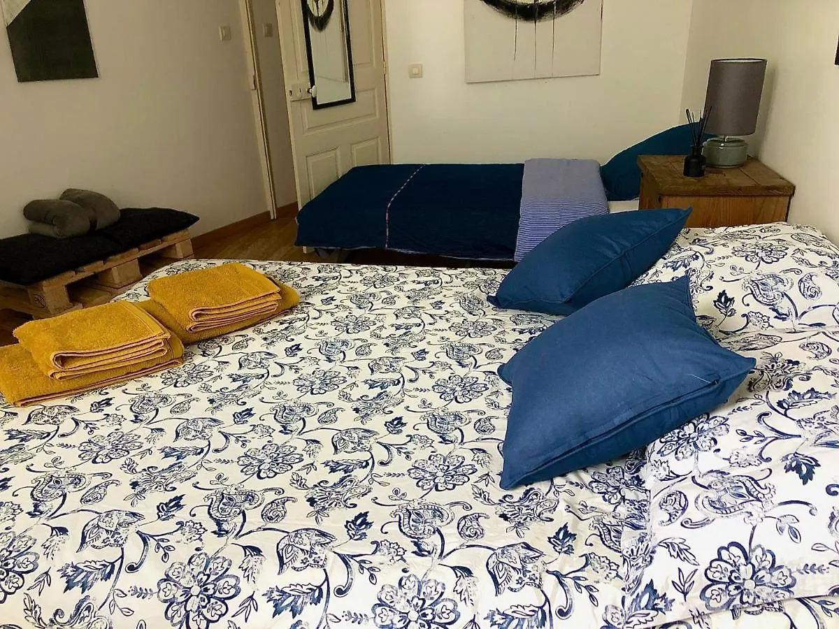 Holiday home Maison Independante Noyant-d'Allier