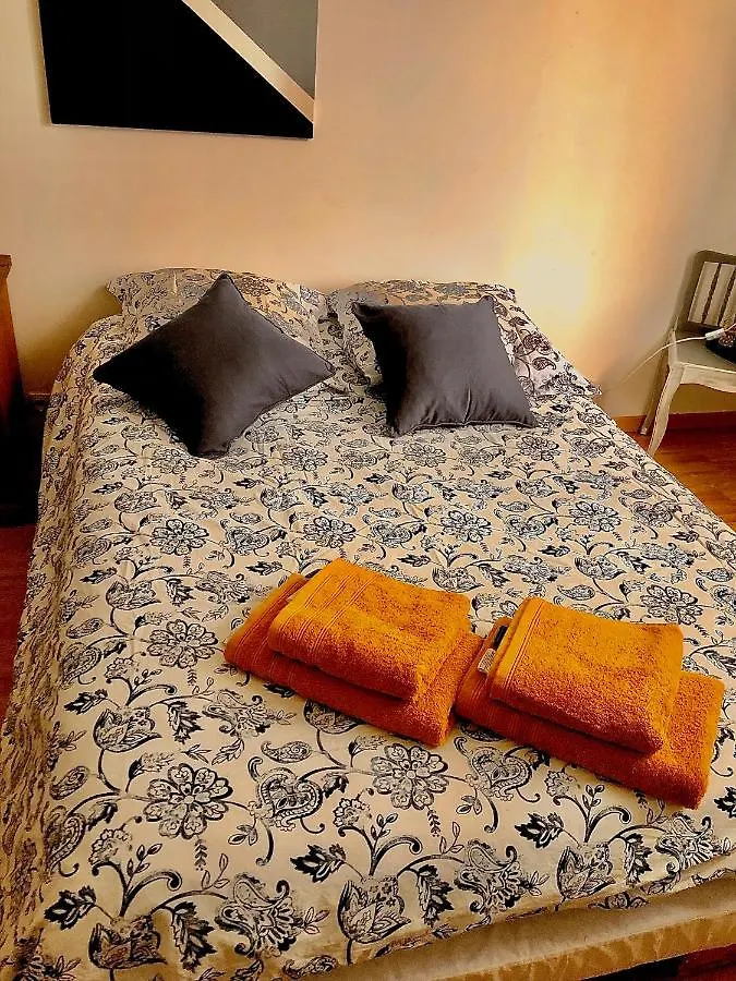 Maison noyant indépendante Hébergement de vacances